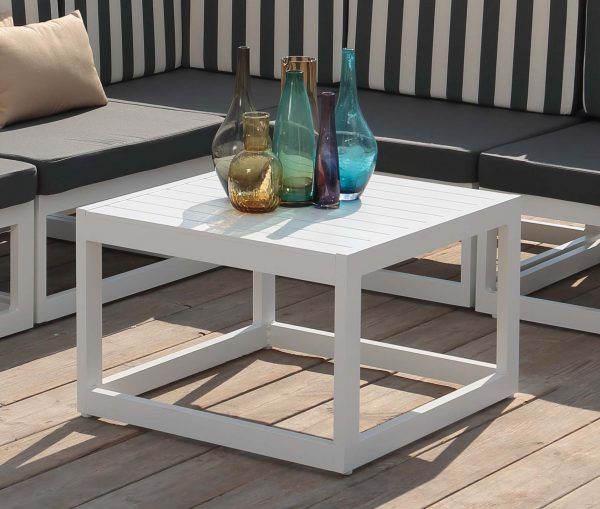 Mesa auxiliar cuadrada de aluminio para balcón Burgos
