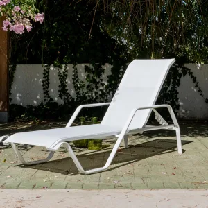 Tumbona apilable blanca para piscina con respaldo reclinable Marina