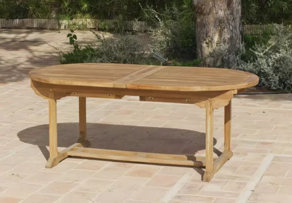 mesa ovalada extensible en madera de teka Amberes