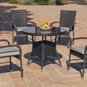 Conjunto de ratán sintético para patio con mesa y 4 sillas Ampurias