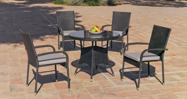 Conjunto de ratán sintético para patio con mesa y 4 sillas Ampurias