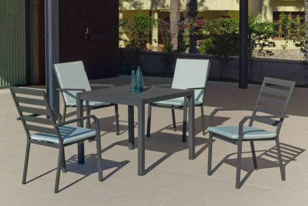 Conjunto de jardín con mesa cuadrada y 4 sillas Palma - Caravel