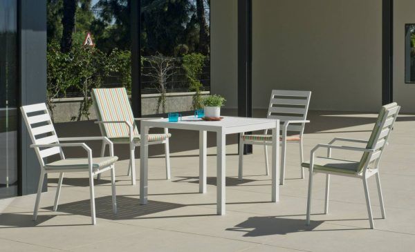 Conjunto de jardín con mesa cuadrada y 4 sillones Palma - Caravel