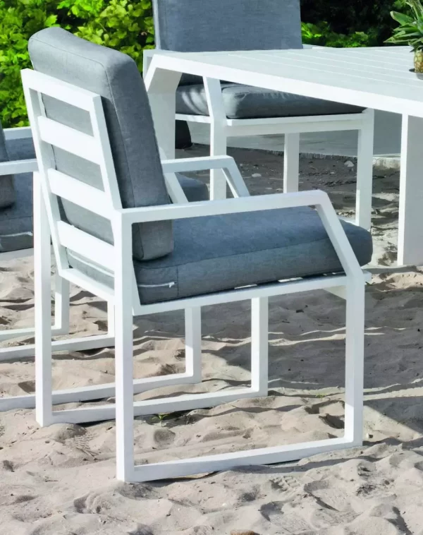 Sillón de comedor blanco para exterior Zafiro 30