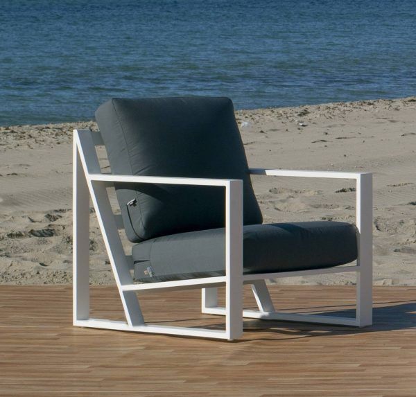 Sillón de exterior en aluminio Alelí