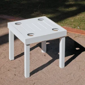 Mesa auxiliar cuadrada de aluminio con orificios posavasos Caterina