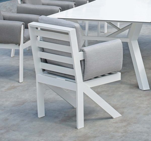 Vista trasera Silla de diseño nórdico Sinara