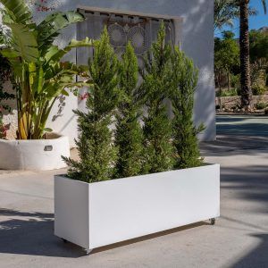 Jardinera para terraza de aluminio con ruedas