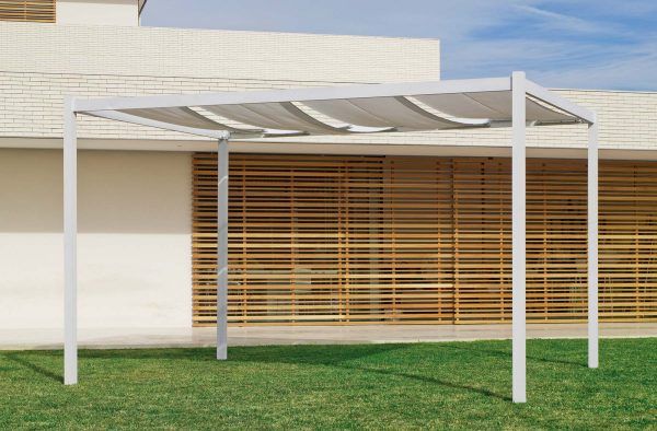 Pérgola de aluminio y textilene para patio