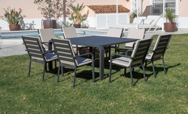 Conjunto de mesa de comedor cuadrada y sillones Zafiro Caravel