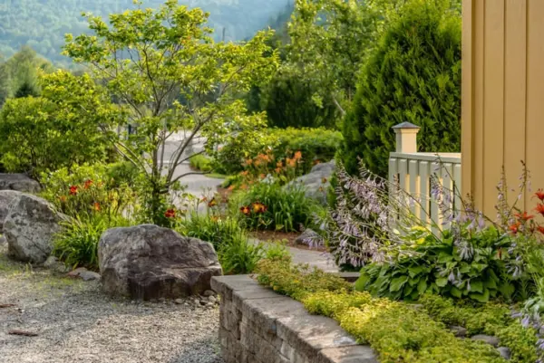 stone wall hardscaping and landscaping in yard 2024 10 11 19 06 29 utc 1 1