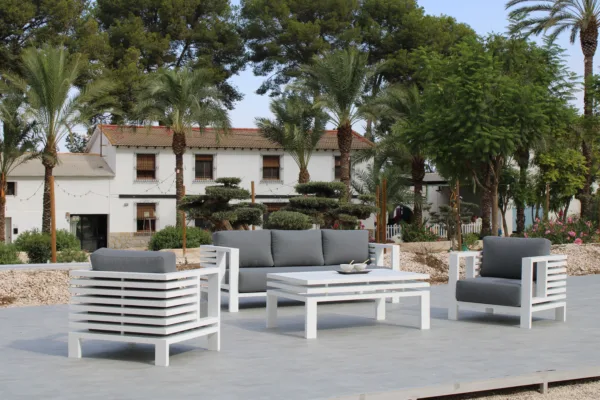 Conjunto Sofá CALEDONIA | novedades en muebles de jardín