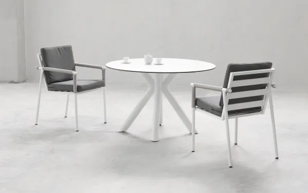 Conjunto de mesa y sillas de diseño Palawan Merlot