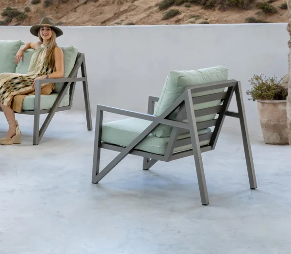 Vista trasera Sillón de aluminio de diseño premium para exteriores Albania