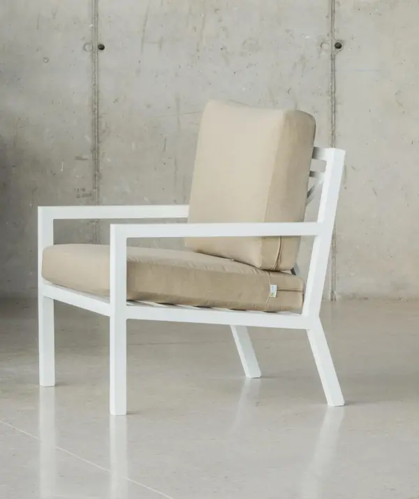 Sillón de diseño outdoor urbano Dounvil