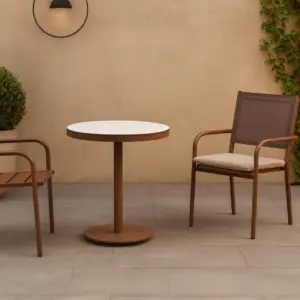 Mesa redonda de diseño para hostelería Adelid